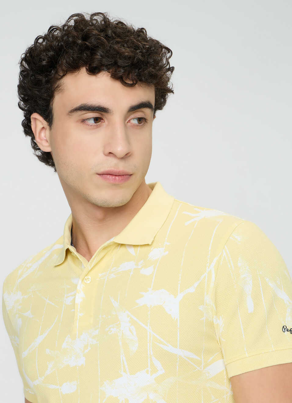 Men Yellow Abstract Print Polo Collar T-shirt, , large image number 4