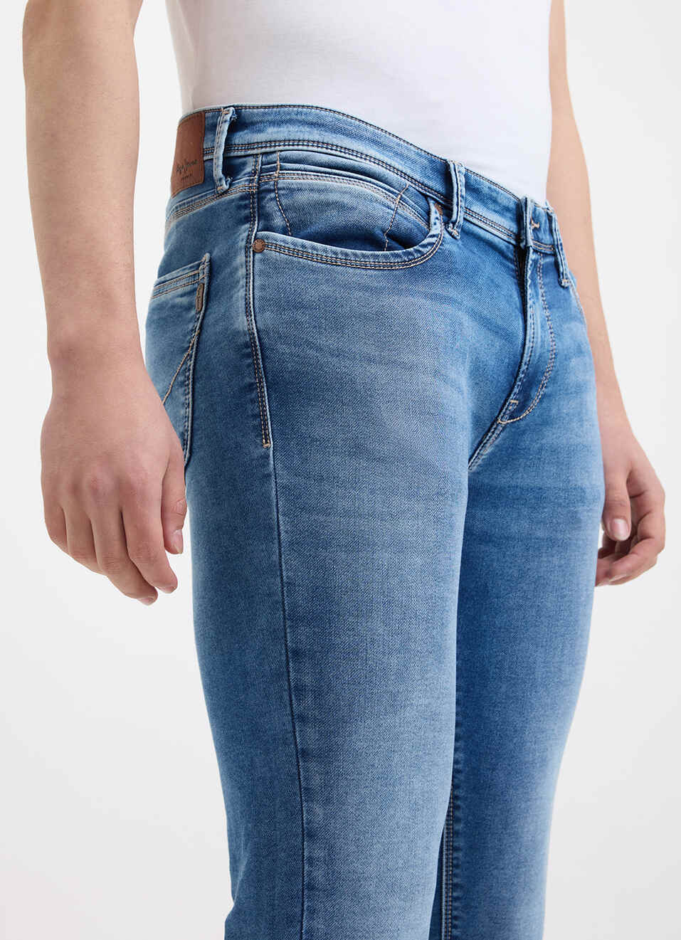 Men Blue Skinny Fit Mid Rise Jogger Like Jeans, , large image number 4