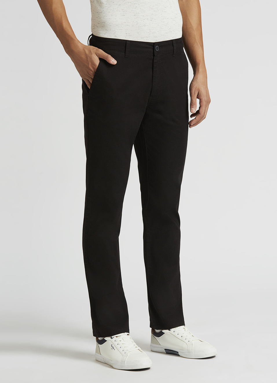 Men Black Mid Rise Stretch Chinos, , large image number 2