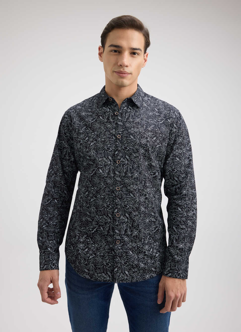 Men Black Floral Print Full Sleeve Shirt, , large image number 1