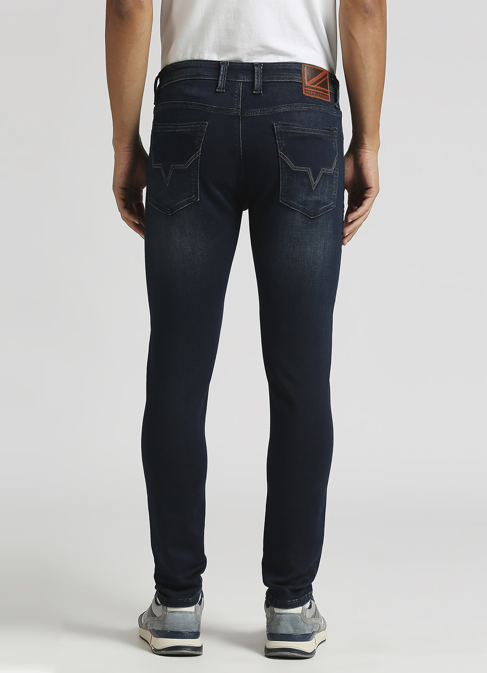 Chinox Mid Rise Skinny Fit Jeans, , large image number 3