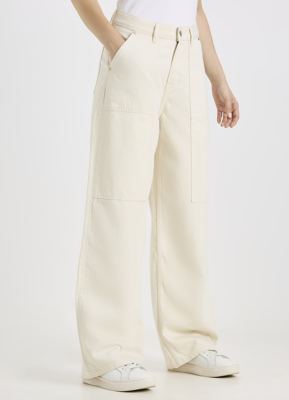 Women Straight Fit High Rise Cargo Jeans, , large image number 3
