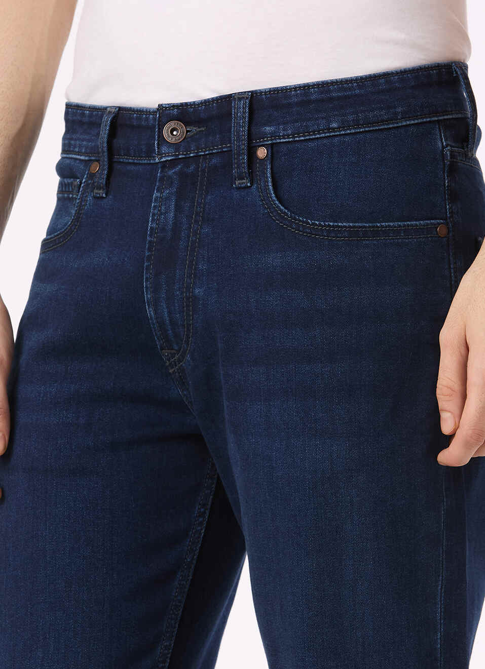 Men Dark Blue Mid Rise Straight Fit Stretchable Jeans, , large image number 4