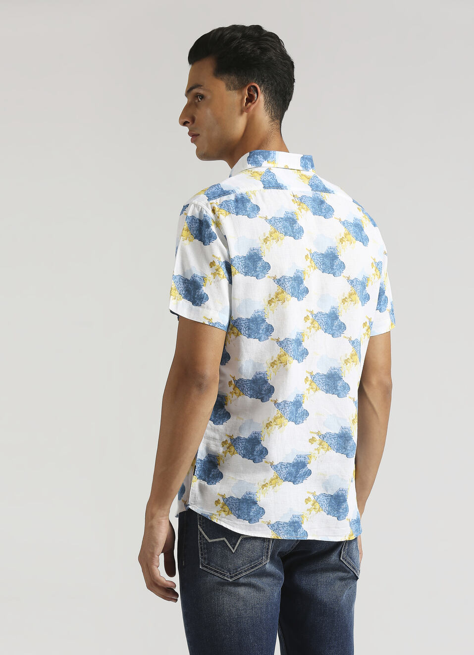 White All Over Print Linen Short Sleeve Shirt, , large image number 2
