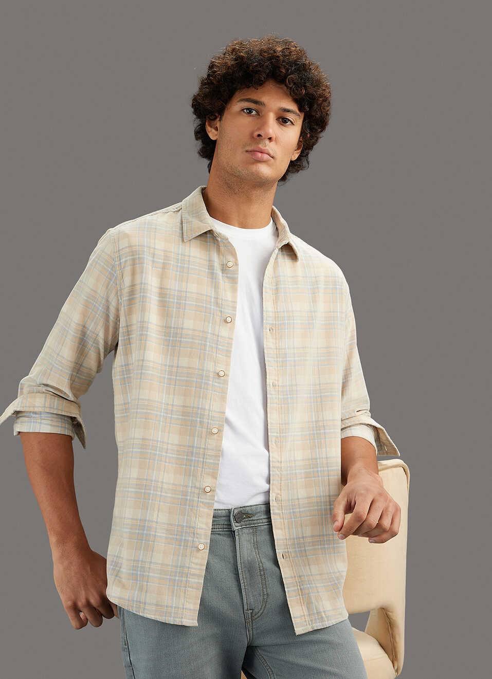 Men Beige Checked Regular Fit Shirt, , large image number 0