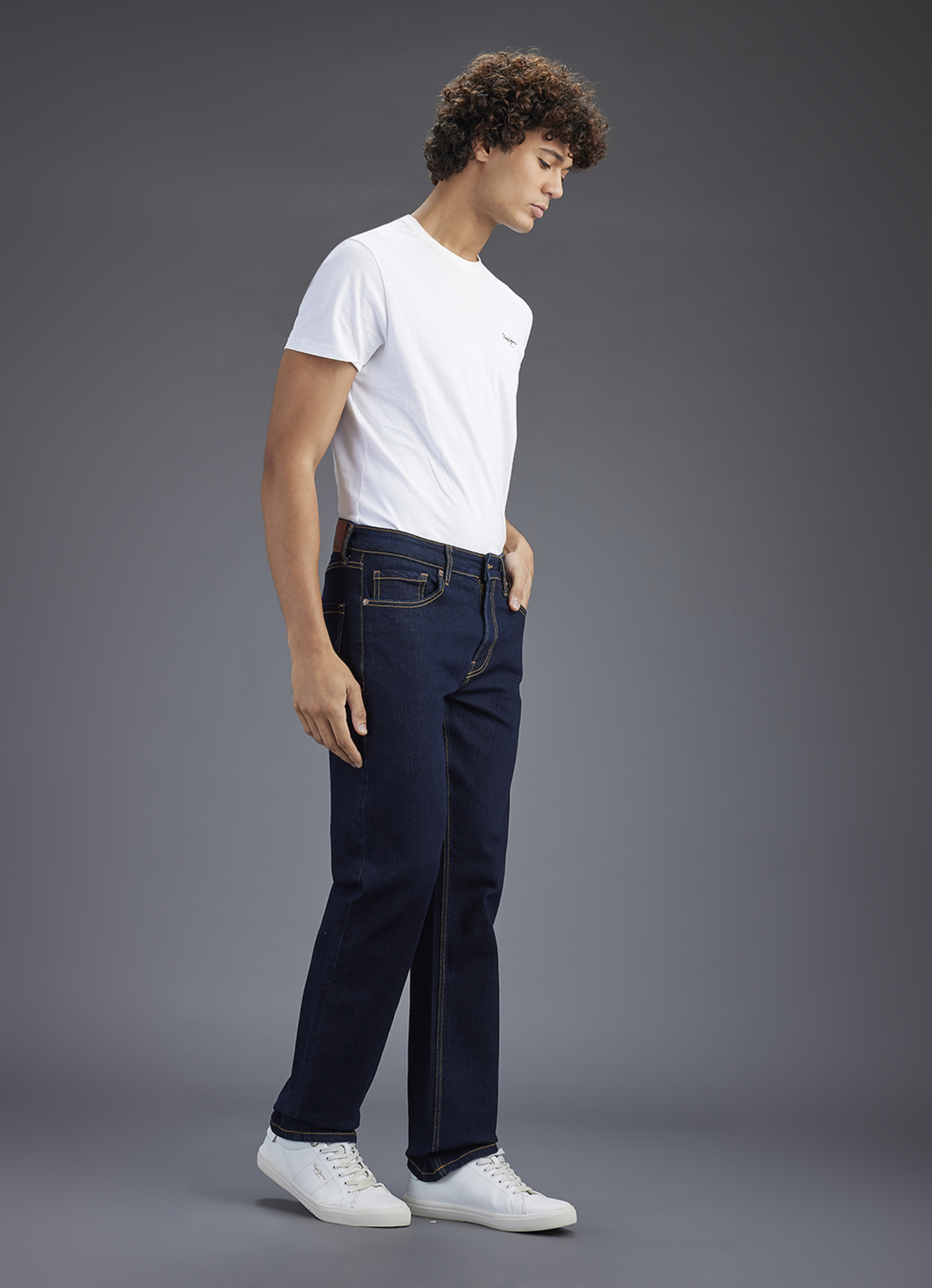 Men Blue Straight Fit Mid Rise Stretchable Jeans, , large image number 9