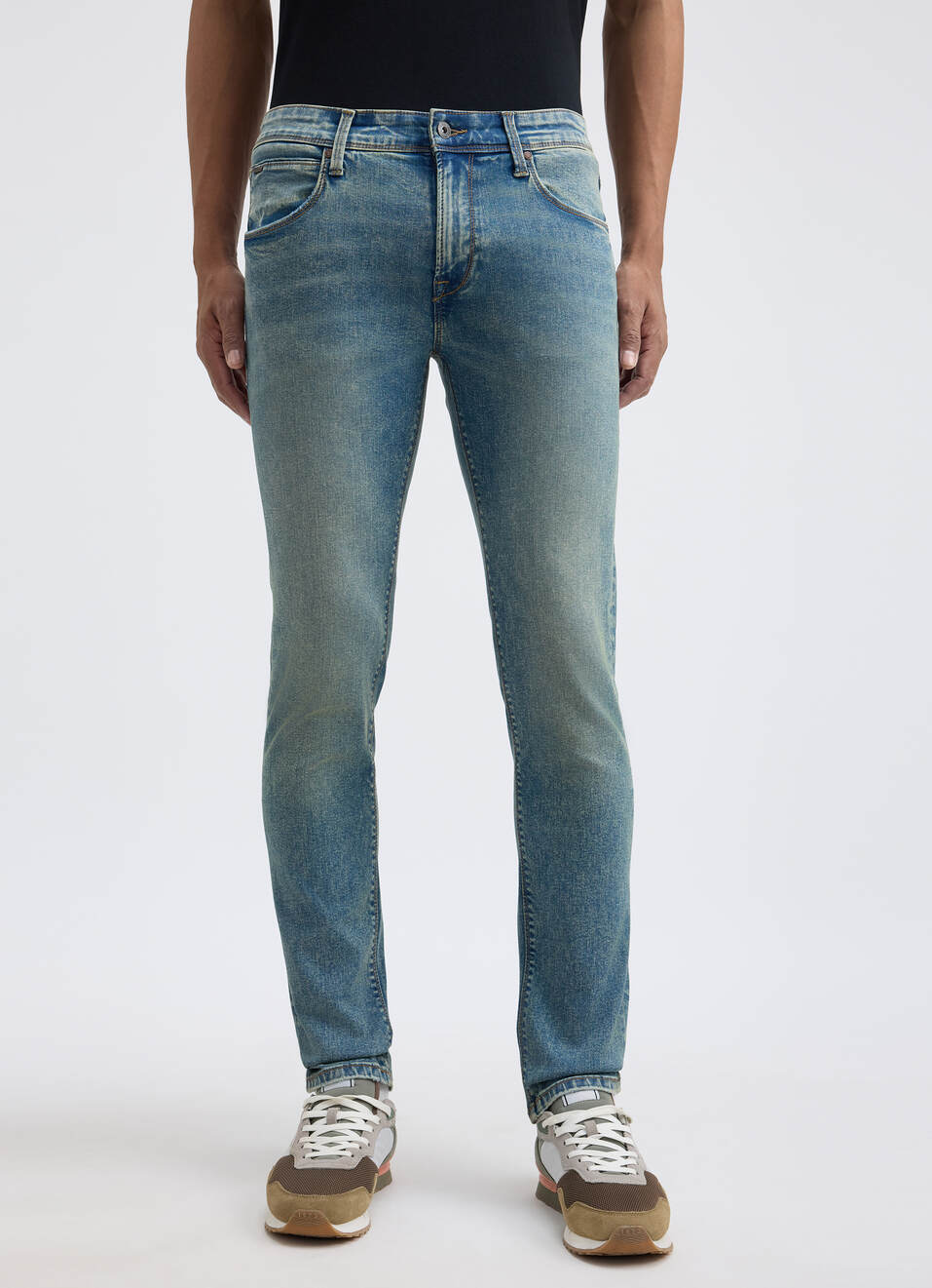 Men Blue Low Rise Tapered Powerflex Jeans, , large image number 1