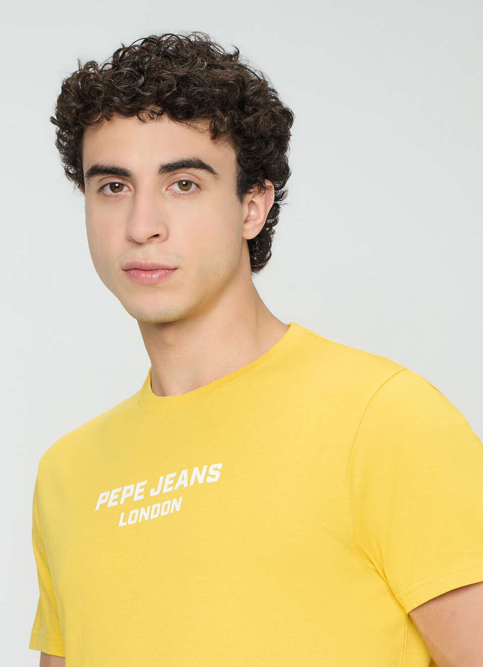 Men Yellow Graphic Slim Fit T-shirt, , large image number 4