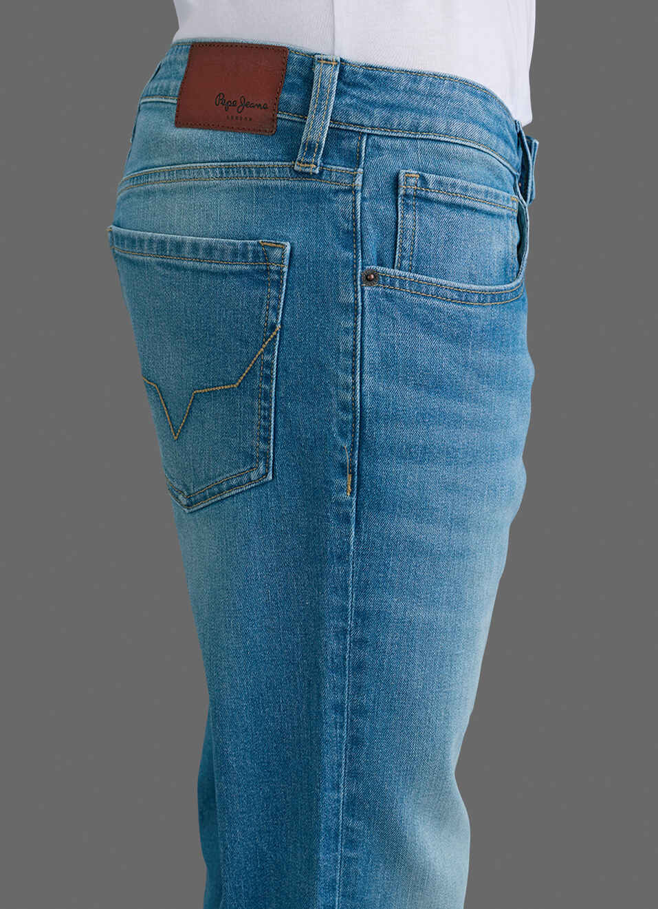 Men Light Wash Stretchable Bootcut Jeans, , large image number 4