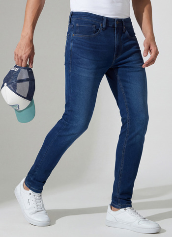 Men Blue Slim Fit Mid Rise Stretchable Jeans