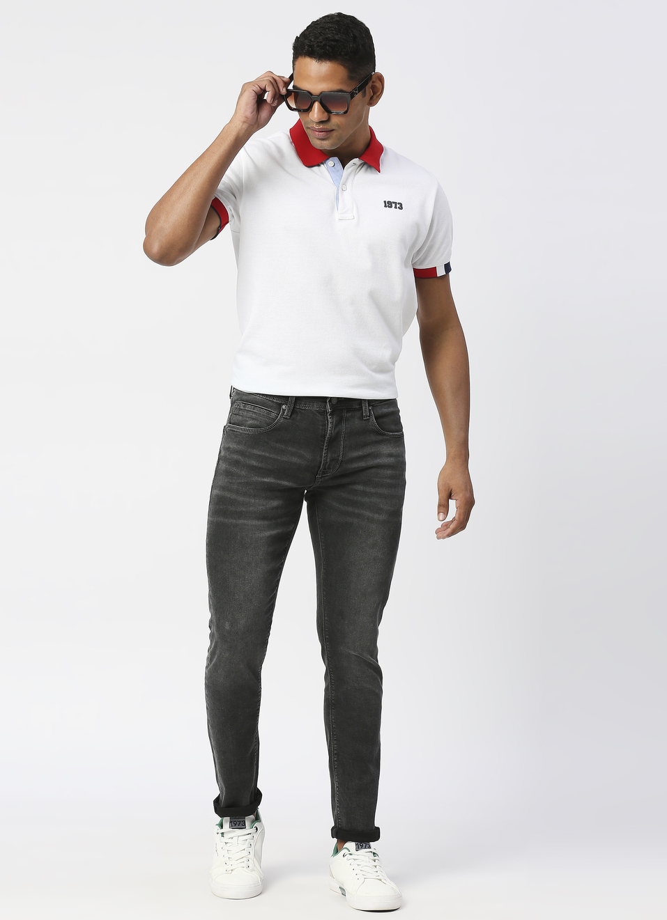 Tapered Vapour Tapered Fit Low Waist Jeans, , large image number 5