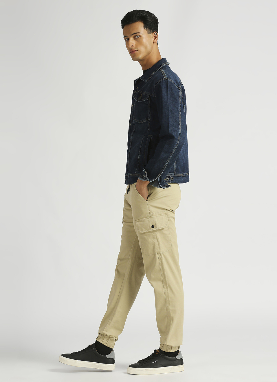 Khaki Solid Stretch Cargo Joggers, , large image number 3