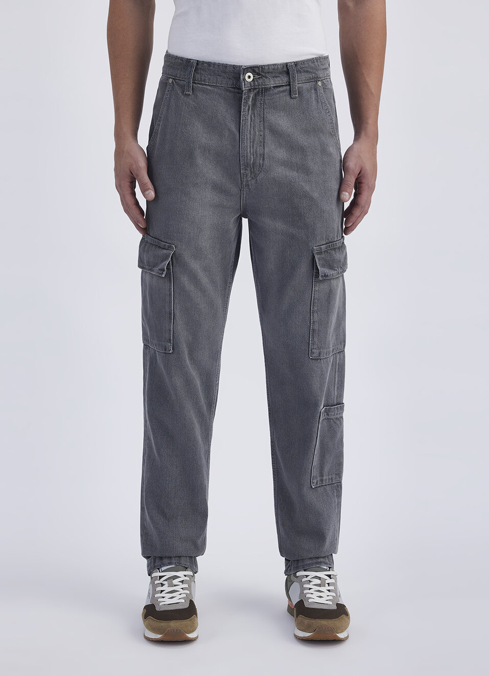 Men Grey Straight Fit Mid Rise Cargo Jeans, , large image number 2