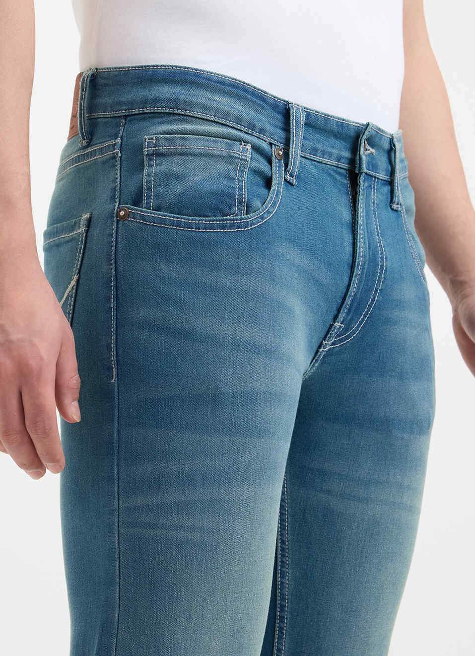 Men Blue Slim Fit Mid Rise Jeans , , large image number 4