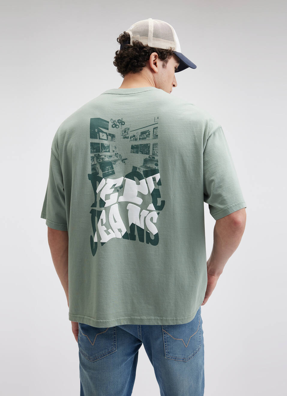 Men Green Back Print Short Sleeve Oversized T-shirt, , large image number 0