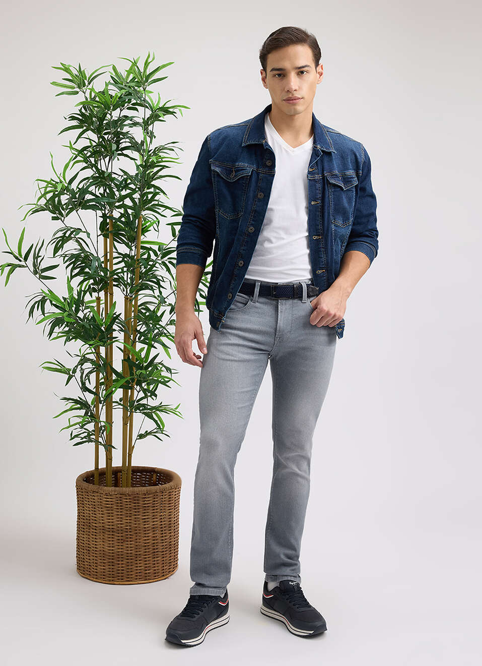 Men Grey Mid Rise Slim Powerflex Extra Stretchable Jeans, , large image number 1