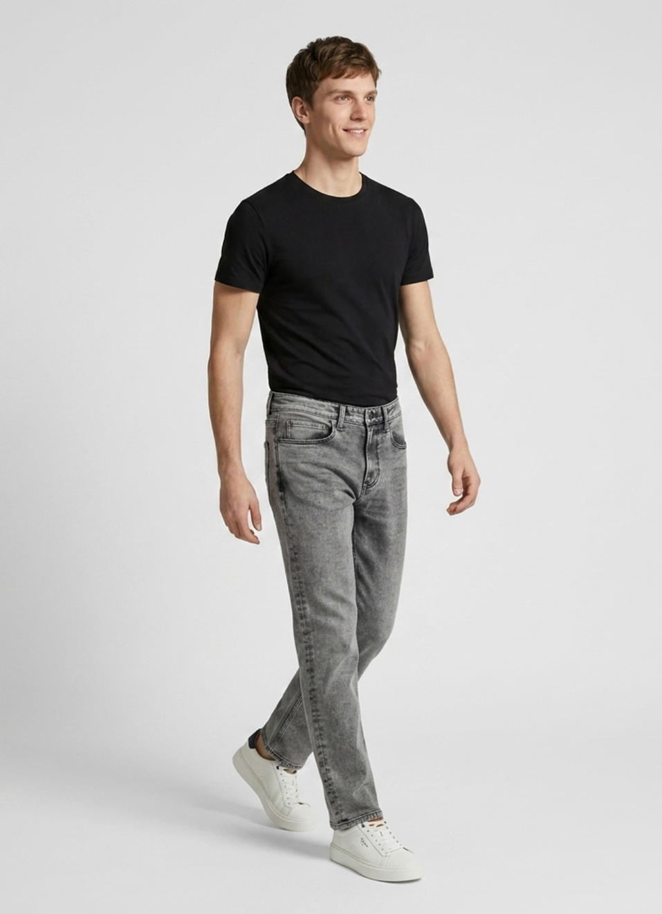 Men Grey Relaxed Fit Mid Rise Stretchable Jeans, , large image number 7