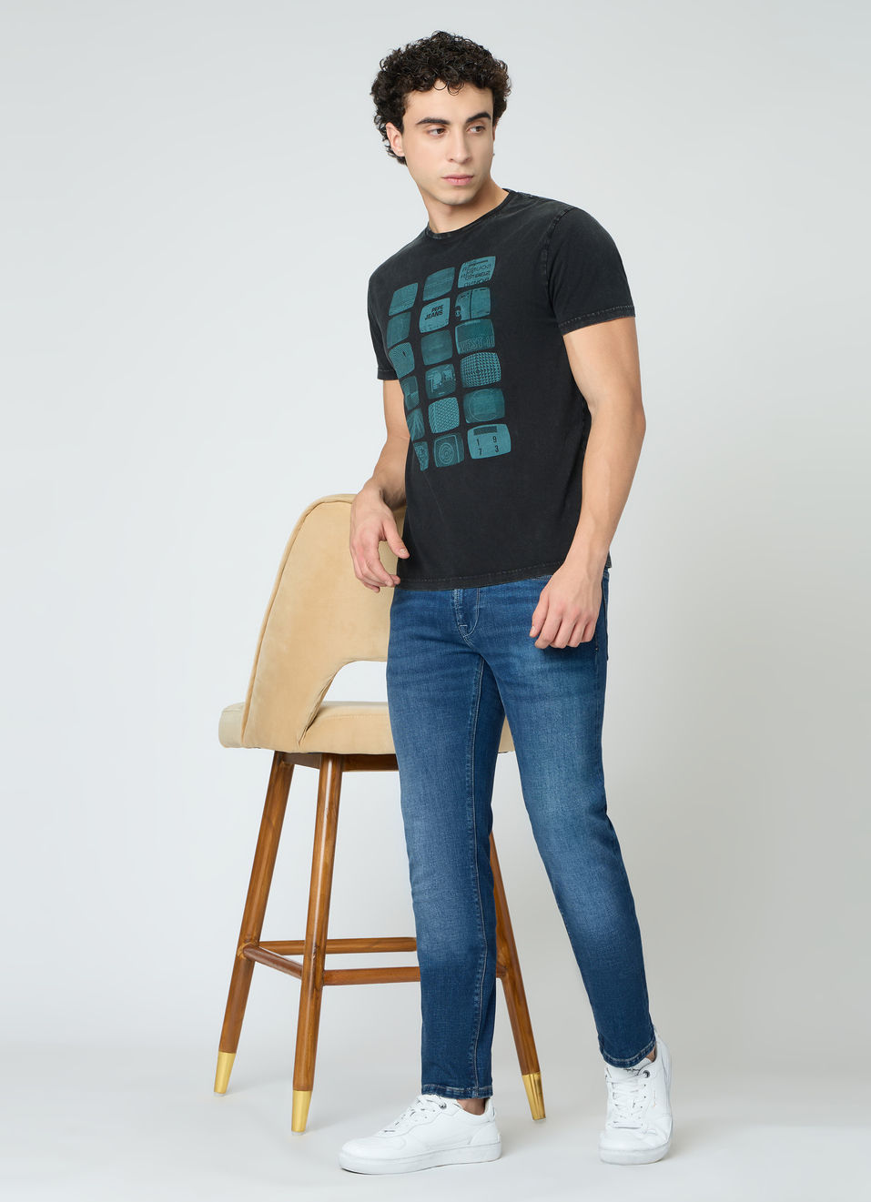 Men Black Graphic Slim Fit T-shirt, , large image number 5