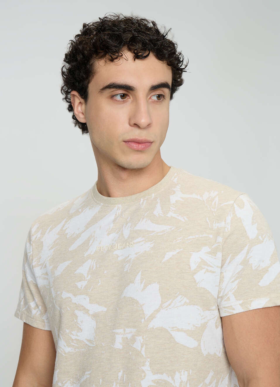 Men Ivory White Printed Slim Fit T-shirt, , large image number 4