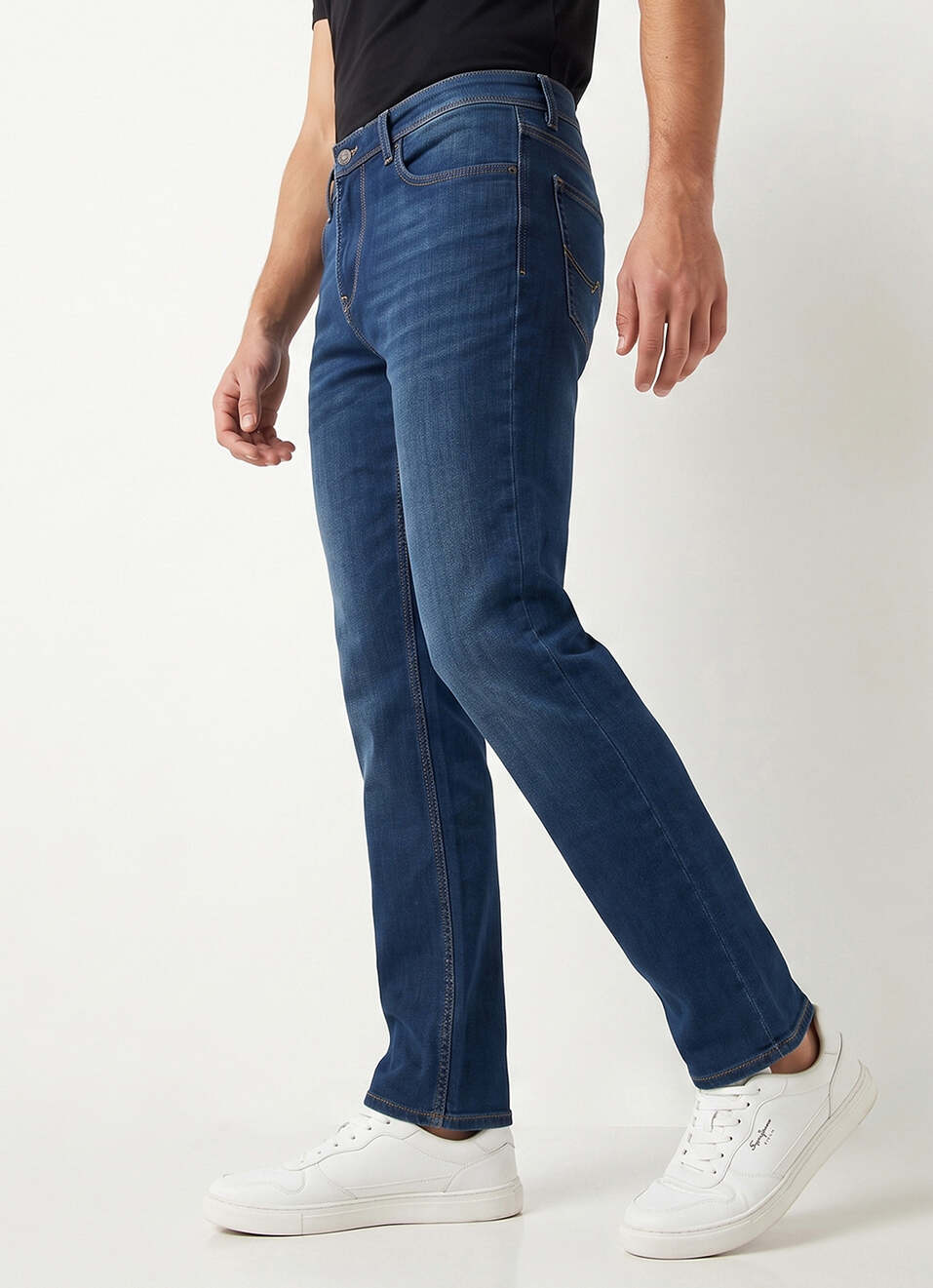Men Blue Straight Fit Mid Rise Stretchable Jeans, , large image number 0