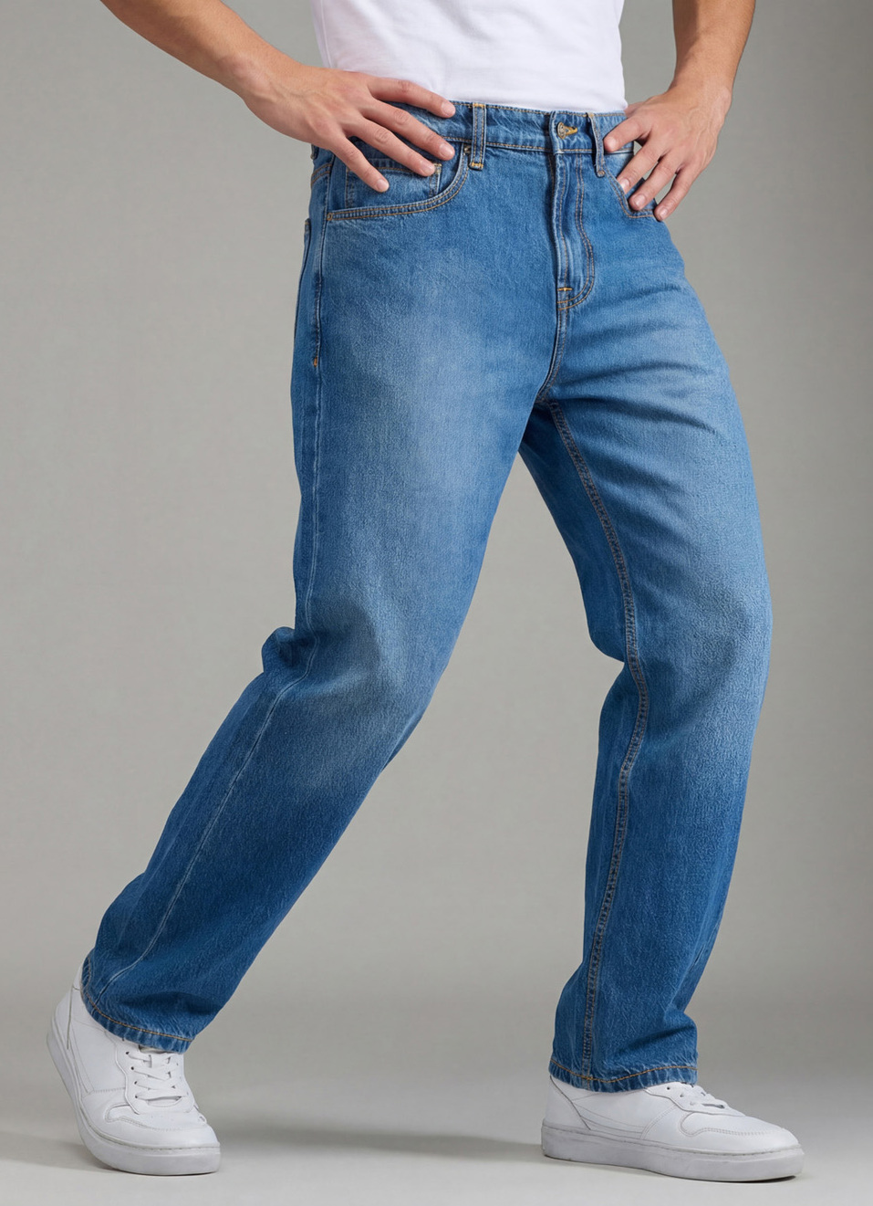 Men Blue Mid Rise Tapered Jeans, , large image number 0
