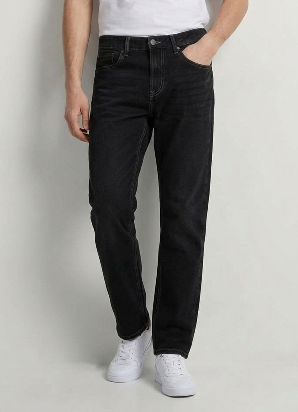 Men Black Baggy Fit Mid Rise Jeans, , large image number 2