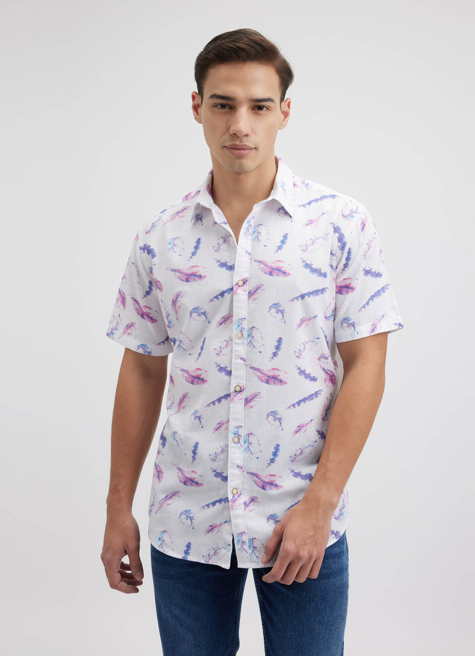 Men Purple Feather Print Short Sleeve Shirt, , large image number 1