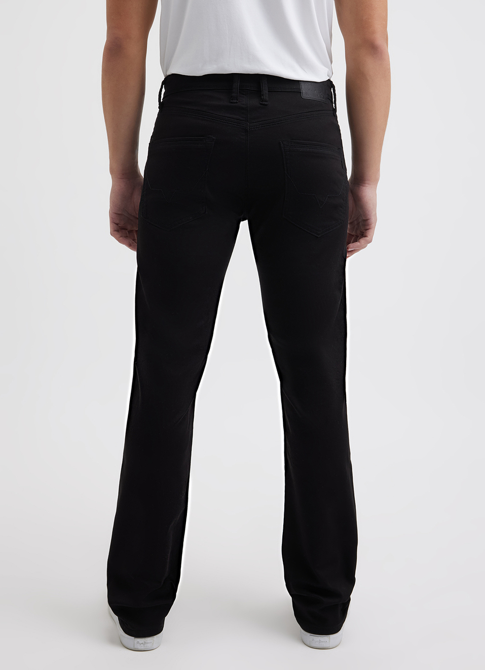 Men Black Regular Fit Mid Rise All Climate Streachable Jeans, , large image number 3