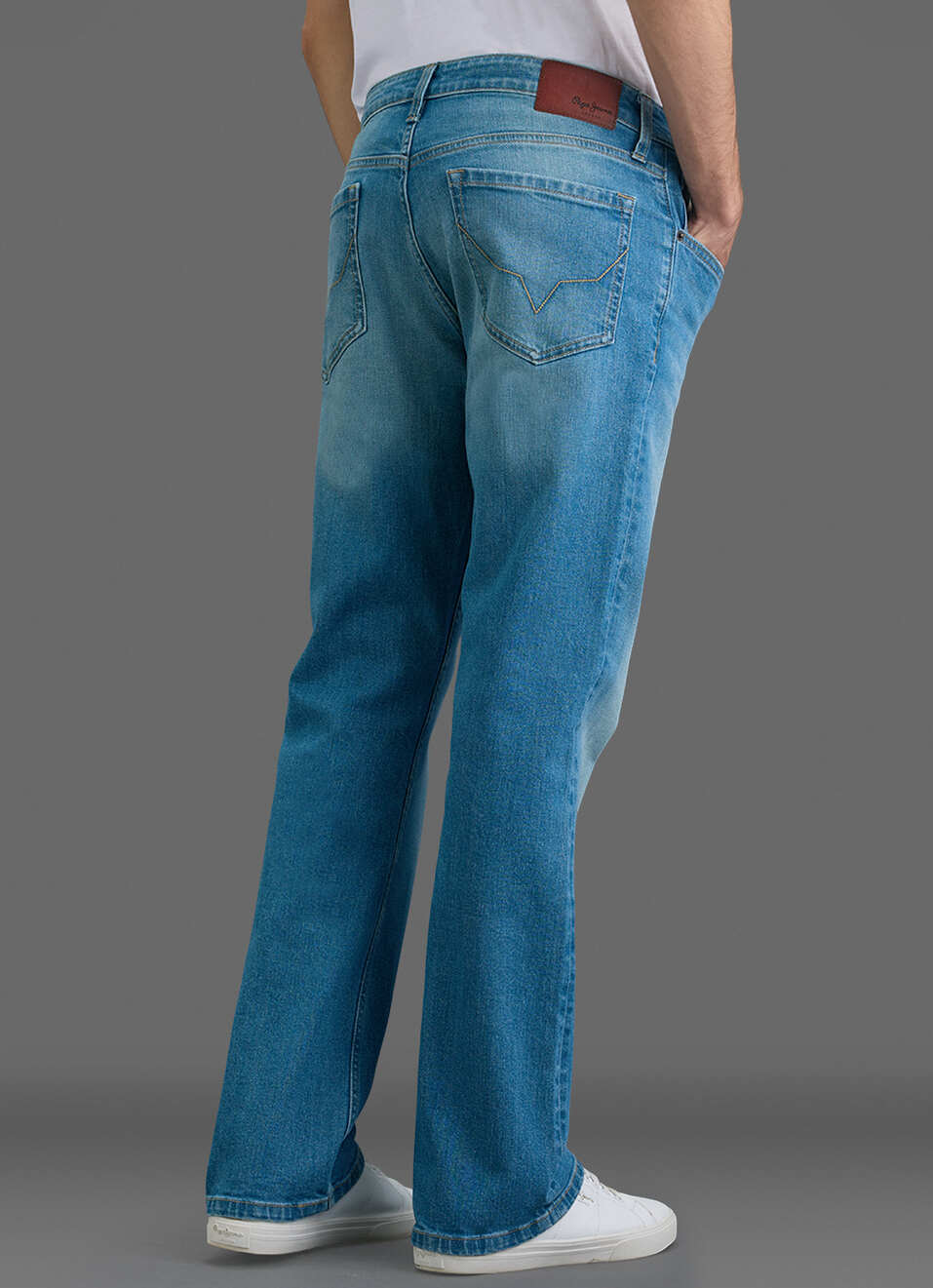 Men Light Wash Stretchable Bootcut Jeans, , large image number 3