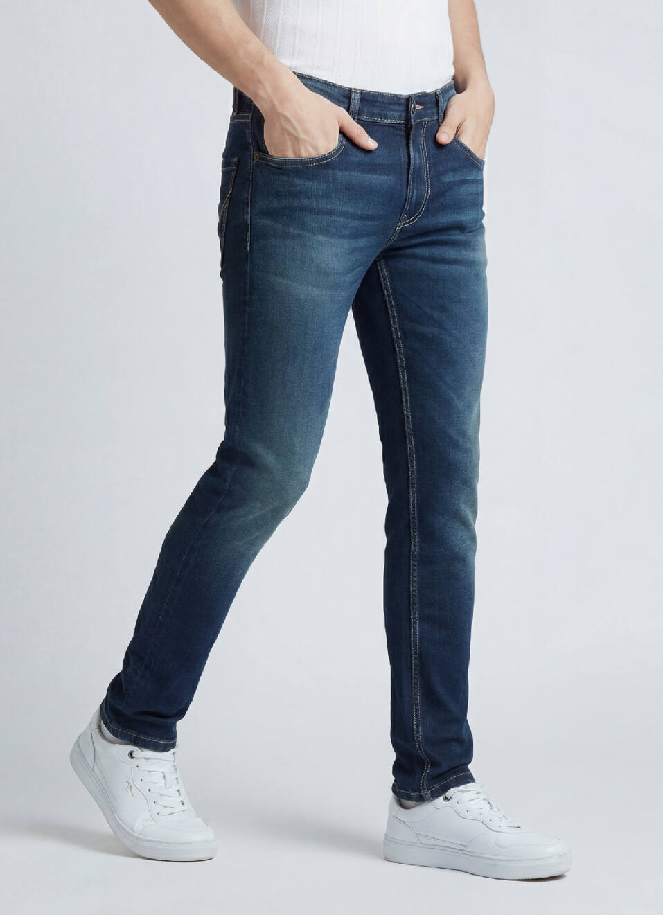 Danial Green Cast Low Rise Tapered Jeans, , large image number 0