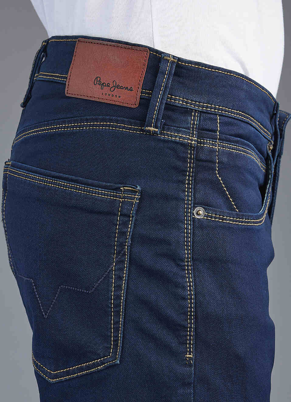 Men Green Slim Fit Mid Rise Stretchable Jeans, , large image number 4