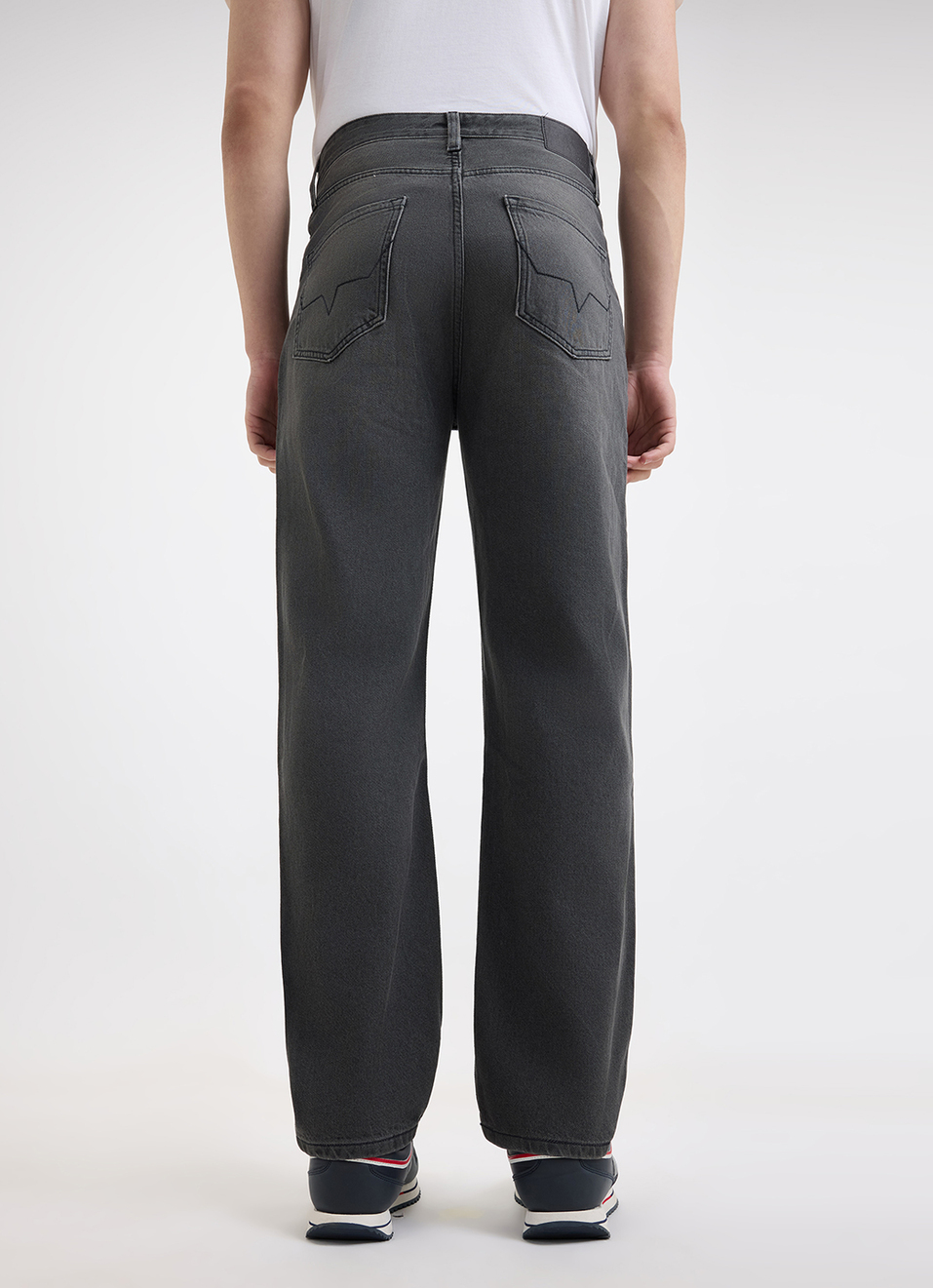 Men Grey Relaxed Fit Mid Rise Baggy Jeans , , large image number 3
