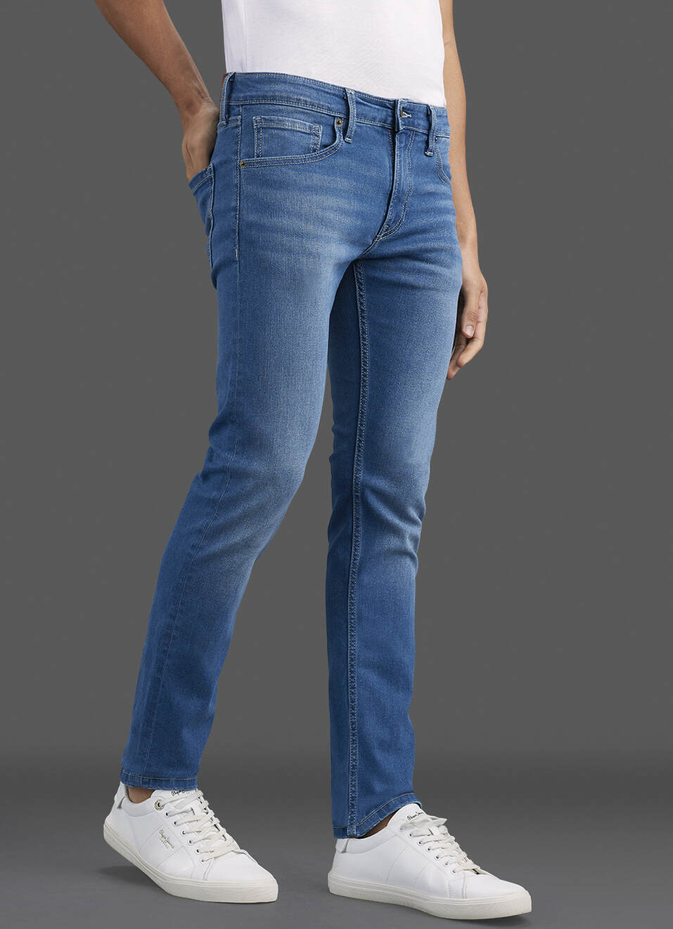 Men Light Blue Mid Rise Slim Fit Jeans, , large image number 0