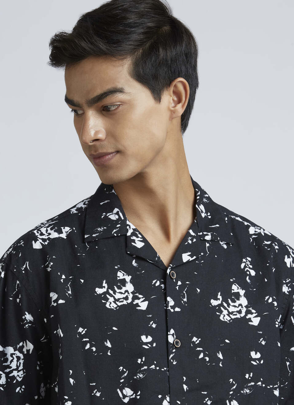 Black Abstract Print Short Sleeve Shirt, , large image number 4