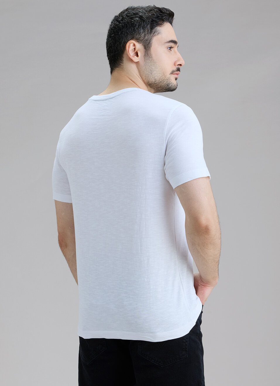 Men White Printed Slim Fit Short Sleeve T-shirt, , large image number 2