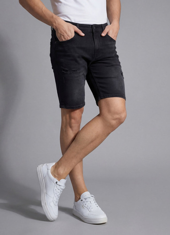 Men Black Mid Rise Regular Shorts