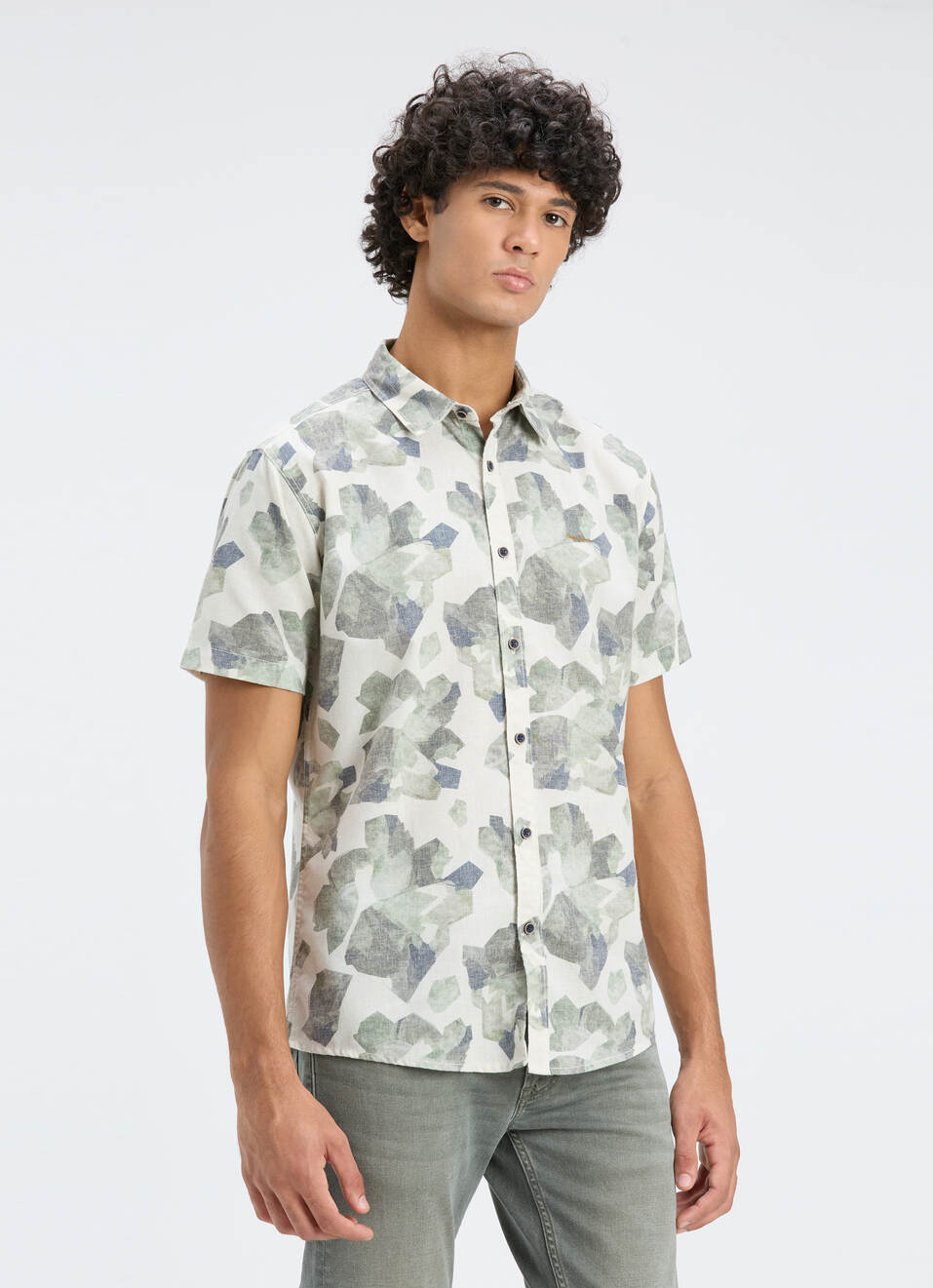Men Olive Camouflage Print Short Sleeve Shirt, , large image number 3