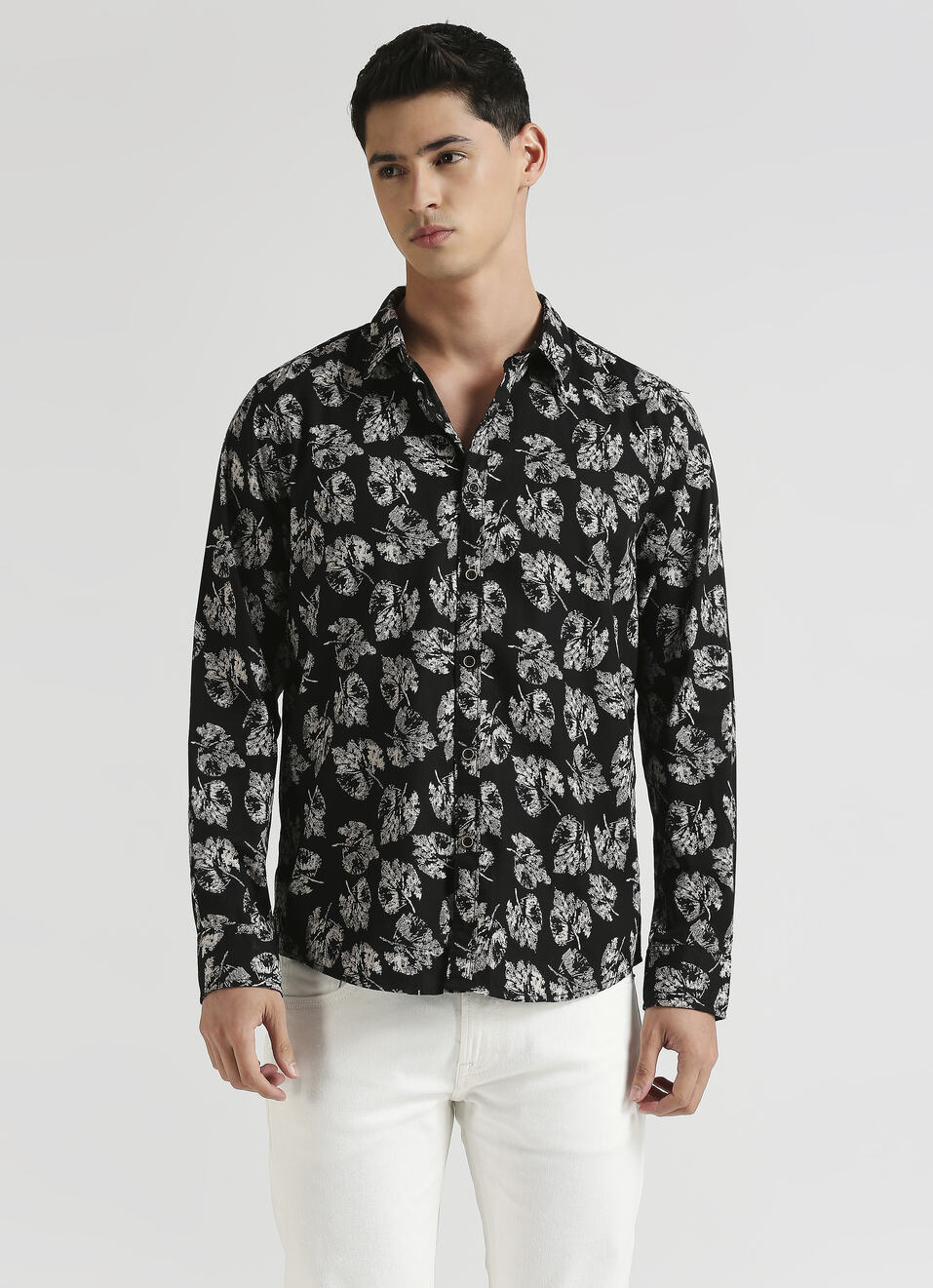 Black Botanical Print Twill Long Sleeve Shirt, , large image number 1