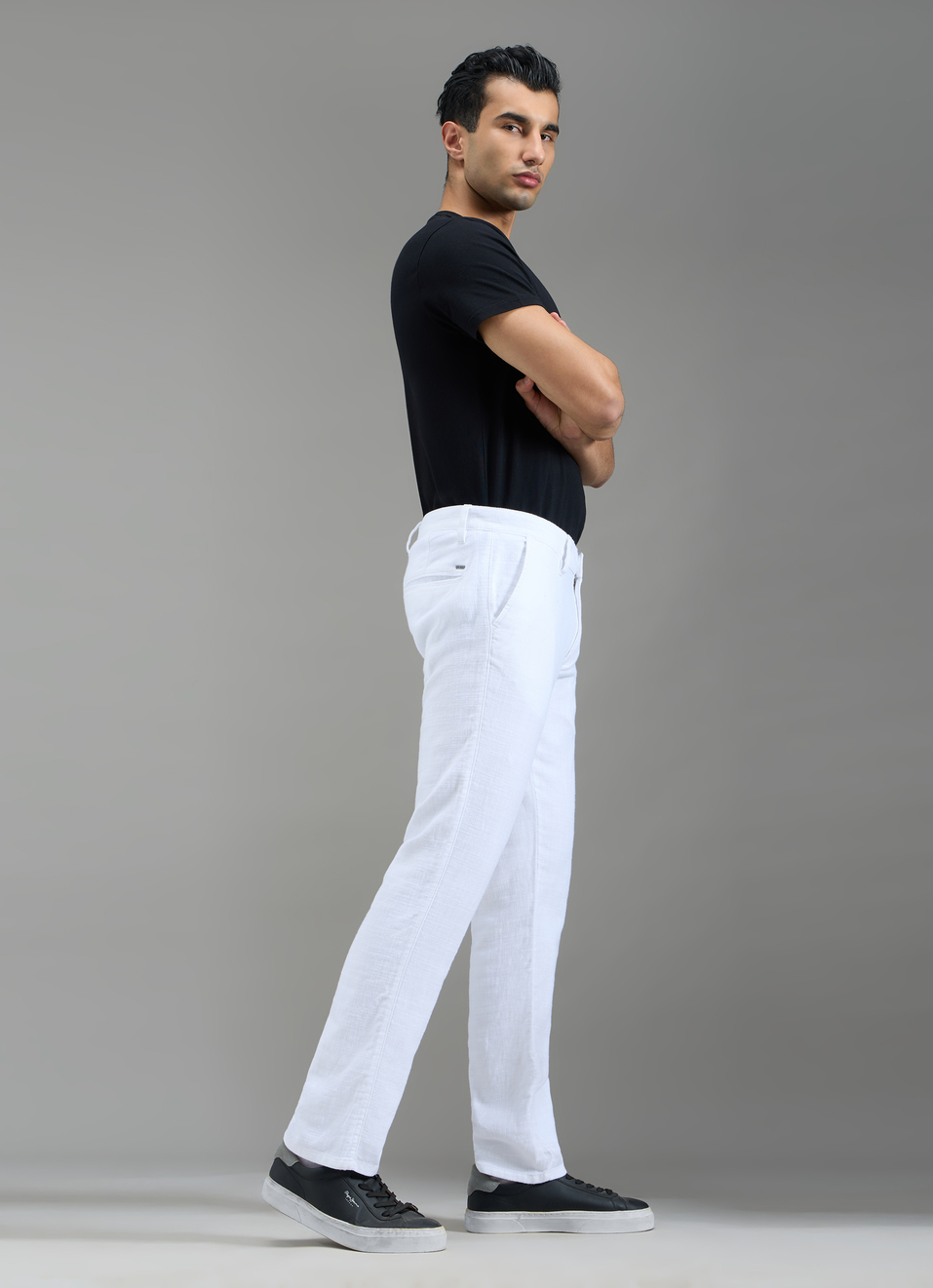 Men White Mid Rise Chinos Pants, , large image number 6