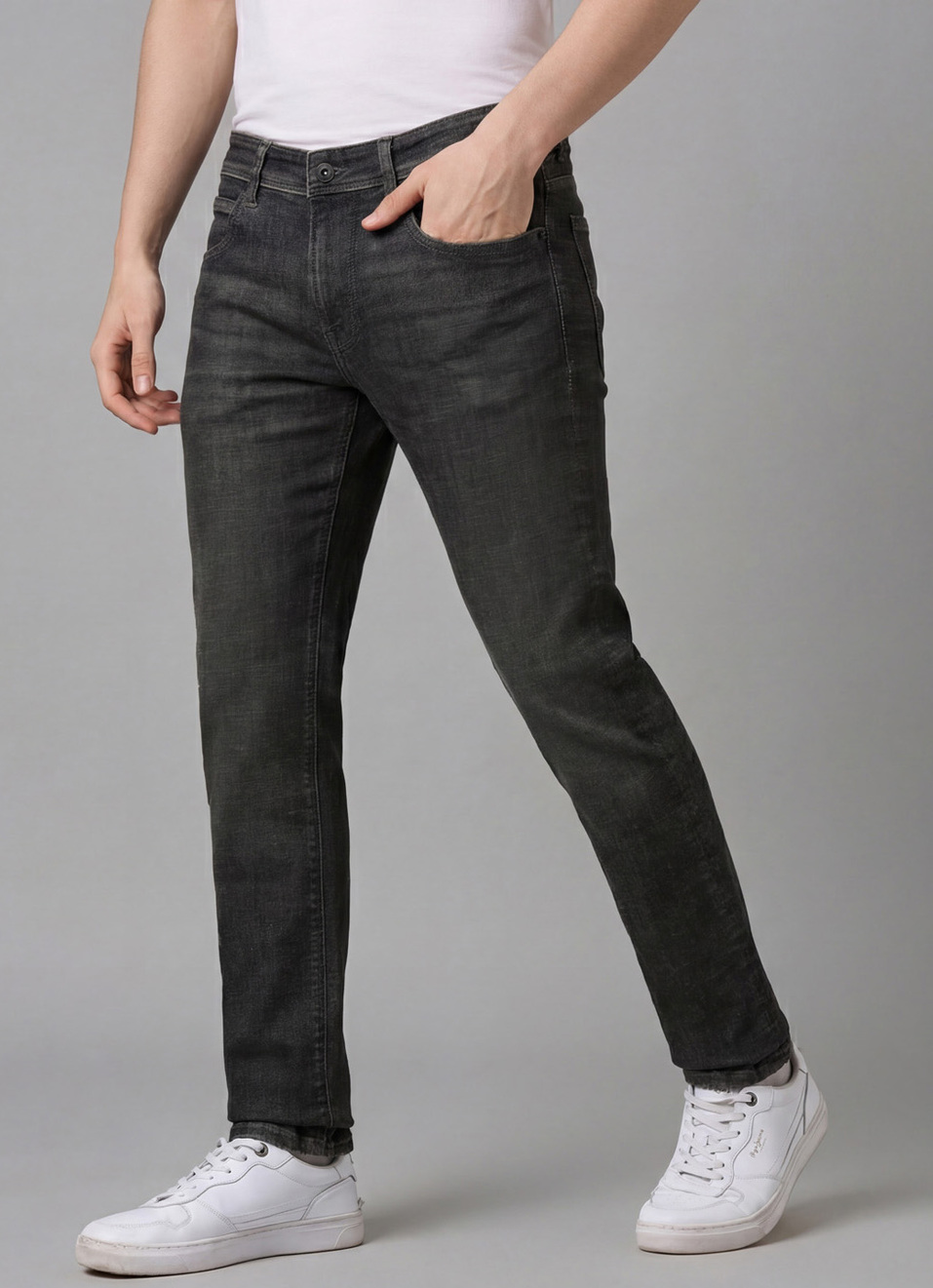 Men Black Low Rise Slim Fit Tapered Powerflex Jeans, , large image number 0