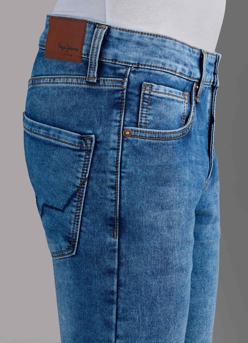 Men Blue Slim Stretchable Jeans, , large image number 4