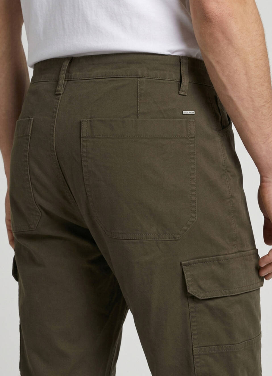 Men Olive Cargo Straight Fit Pants, , large image number 5