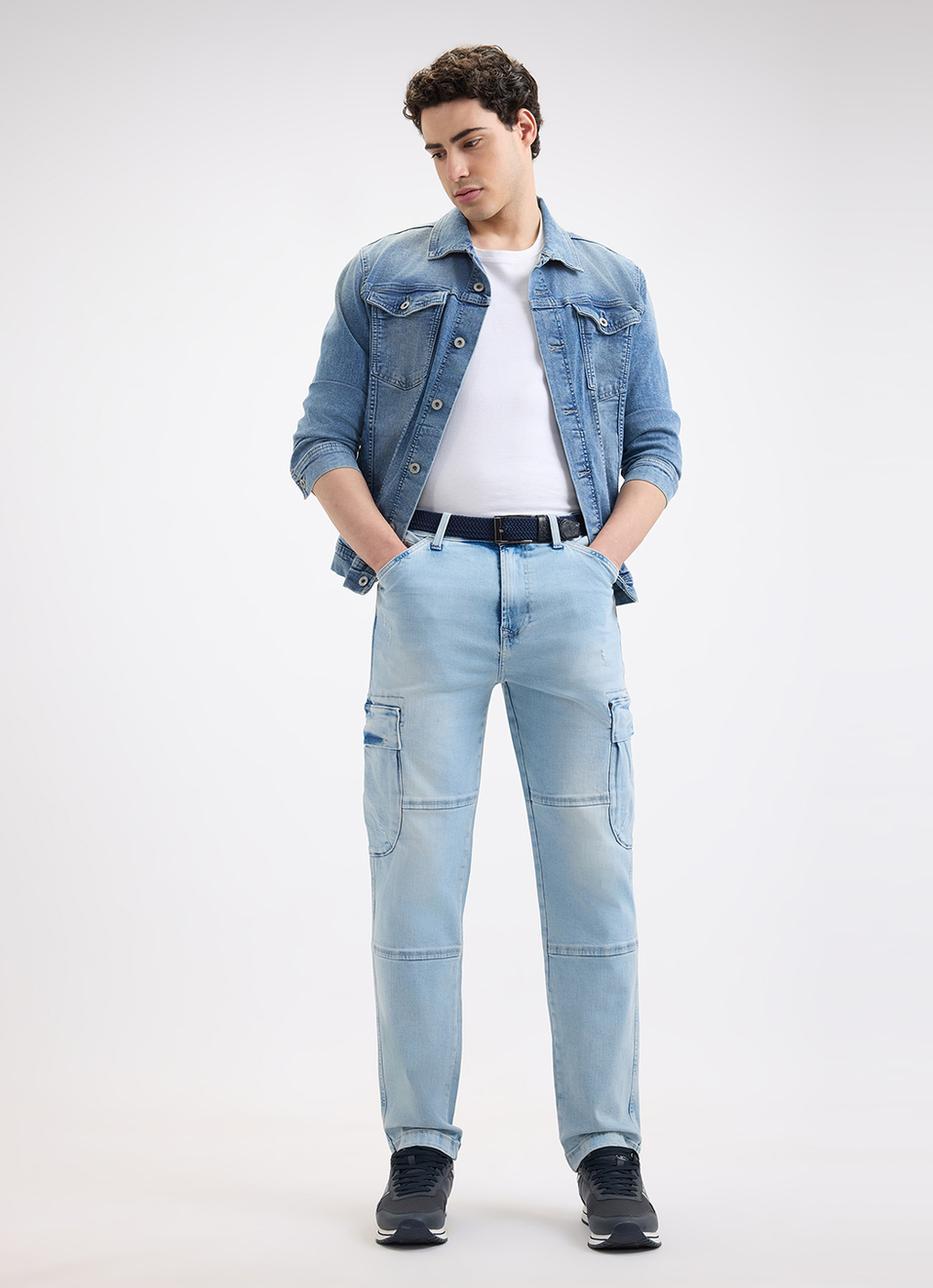 Men Blue Straight Fit Mid Rise Cargo Jeans, , large image number 1