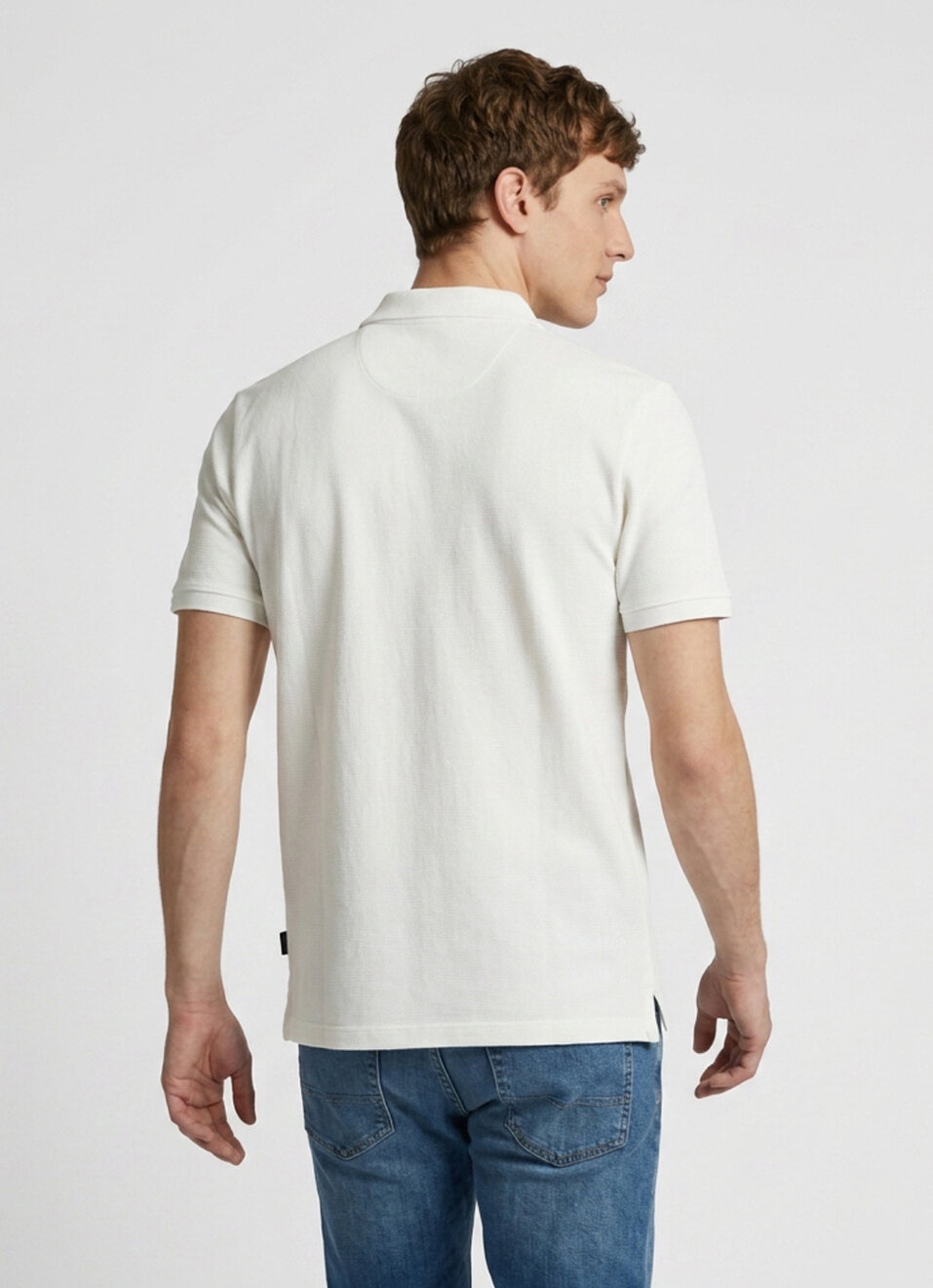 Men Off White Solid Polo Collar T-shirt, , large image number 2