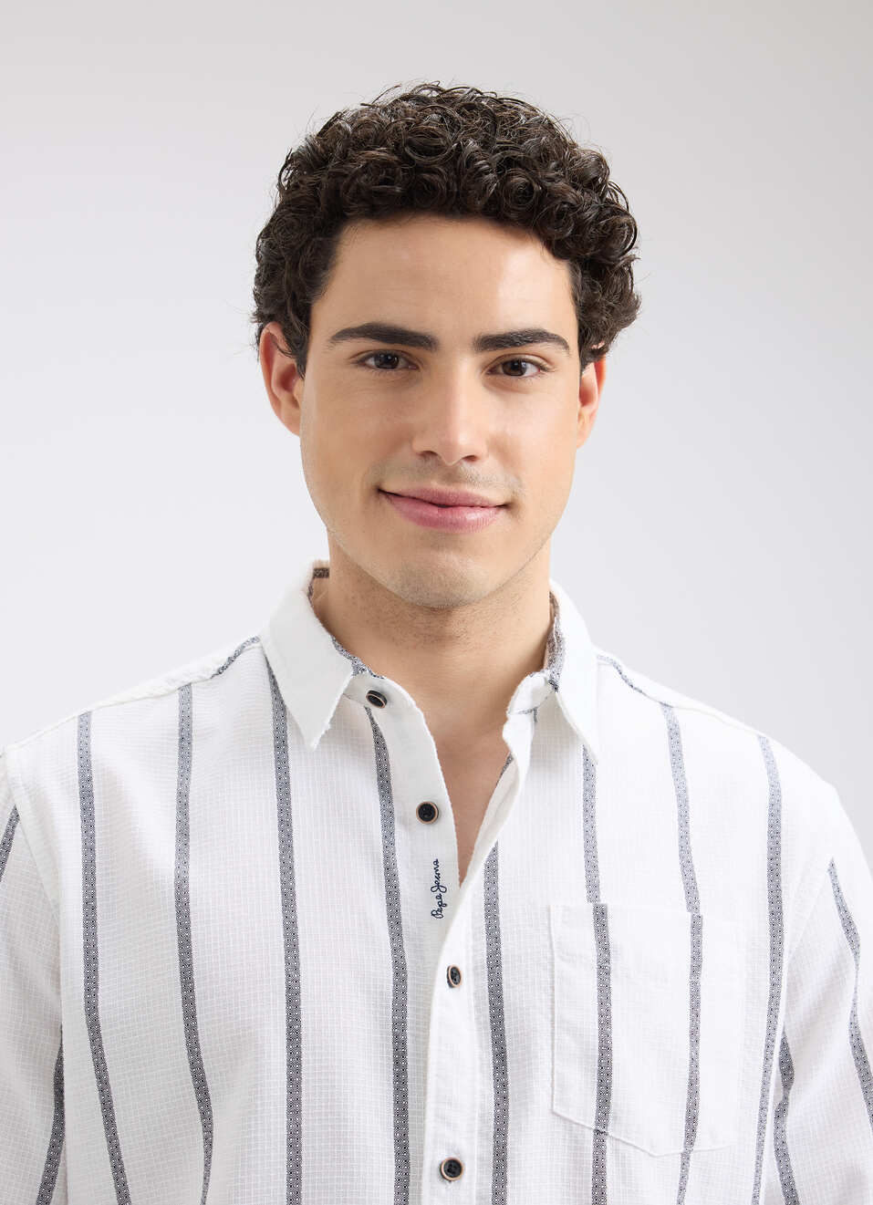 Men White Stripe Full Sleeve Shirt, , large image number 4