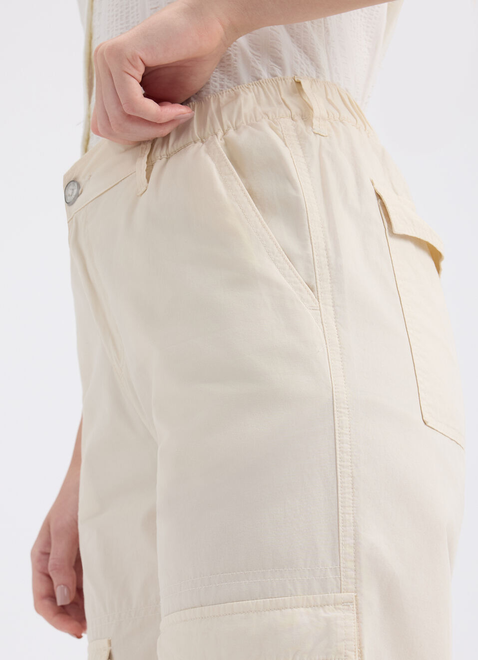 Women Ecru Mid Rise Cargo Pants, , large image number 4