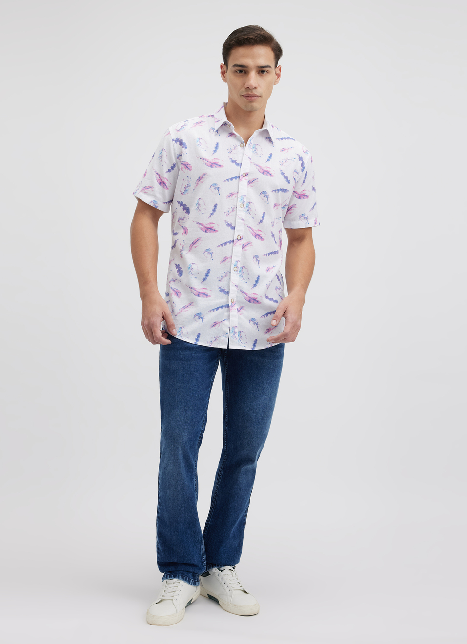 Men Purple Feather Print Short Sleeve Shirt, , large image number 5