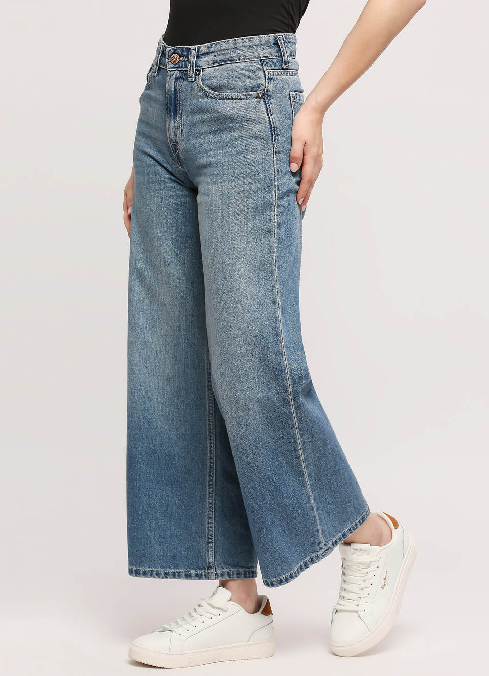 Hailey High Rise Loose Fit Jeans, , large image number 3