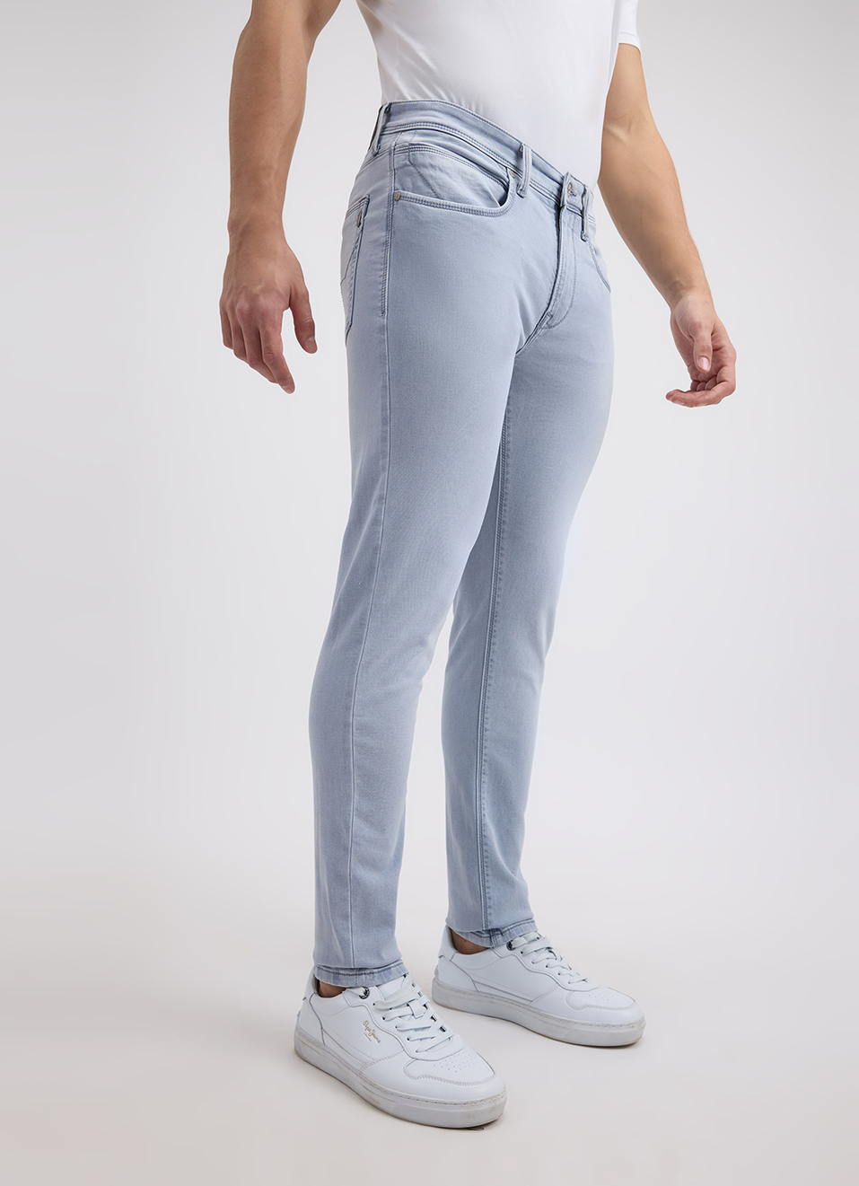 Men Grey Mid Rise Tapered Gymindigo Jogger Like Jeans, , large image number 2