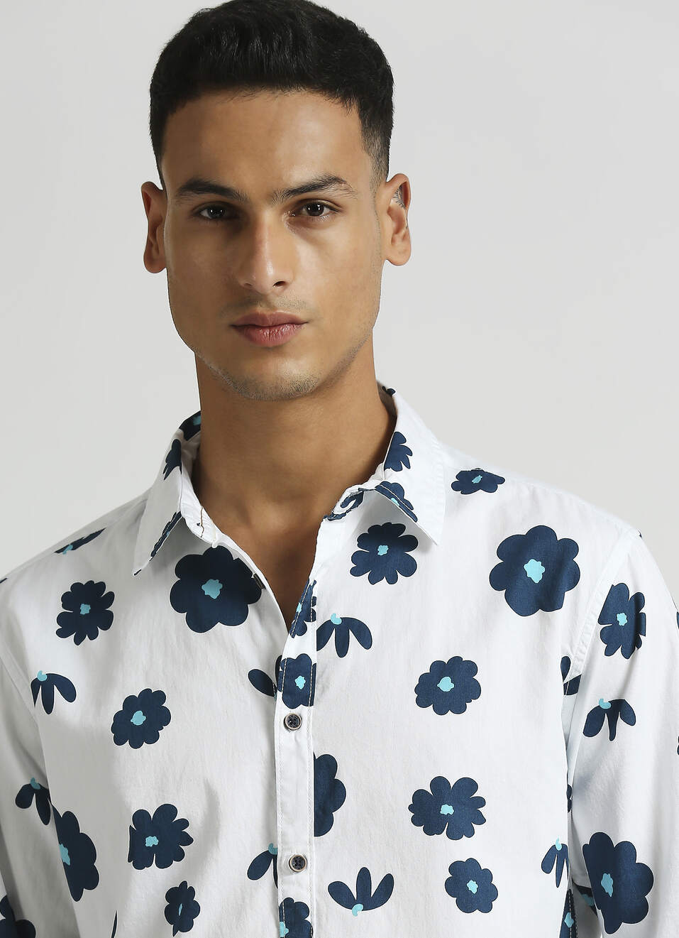 White All Over Printed Long Sleeve Shirt, , large image number 4